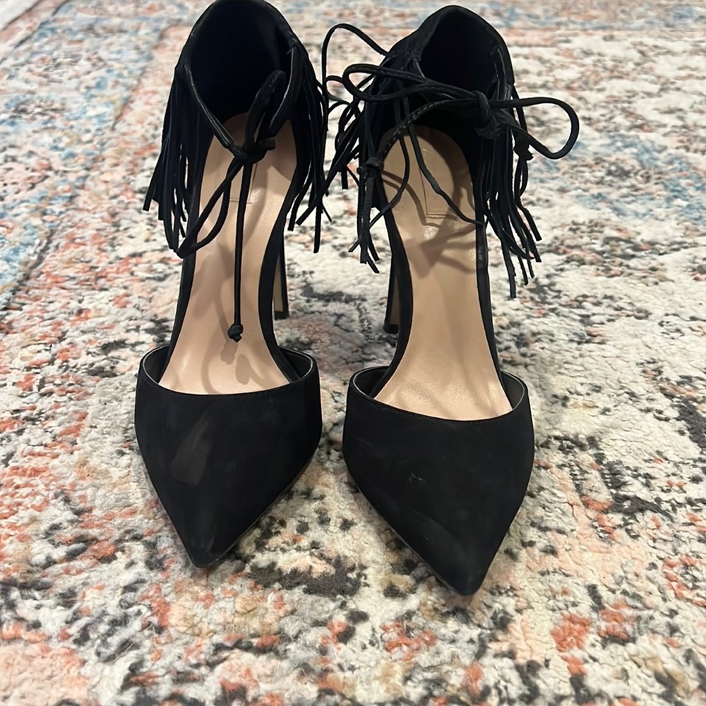 Black suede Aldo heels